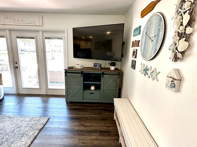 5191 Salmon Dr SE #A — Photo 2