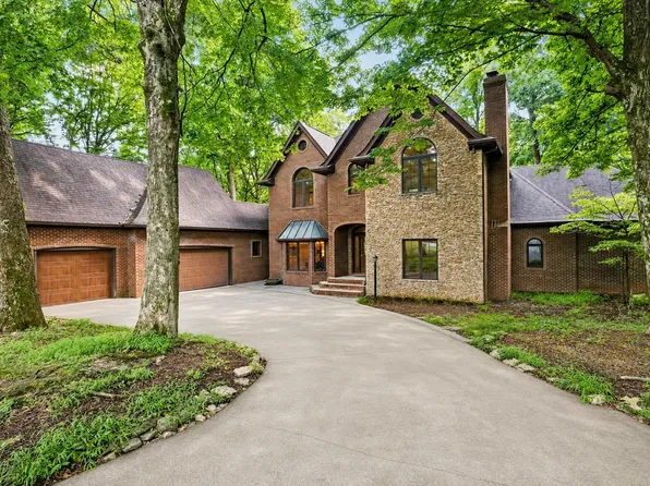3712 E Devonshire Ln, Bloomington, IN 47408