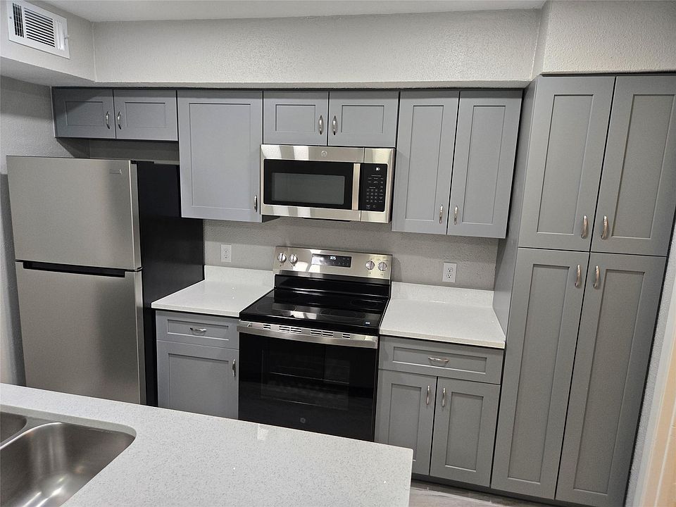 1st image of 8101 Amelia Rd APT 307