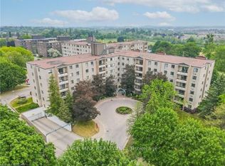 93 Westwood Rd #311, Guelph, ON N1H7J7