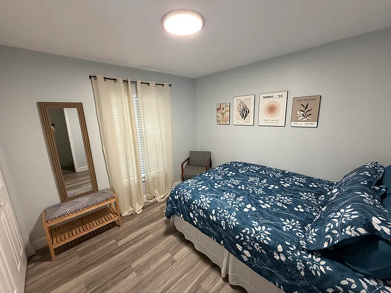 1507 E Emma St — Photo 9