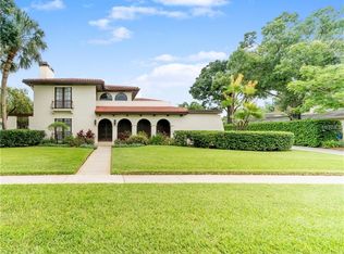 13356 Golf Crest Cir, Tampa, FL 33618