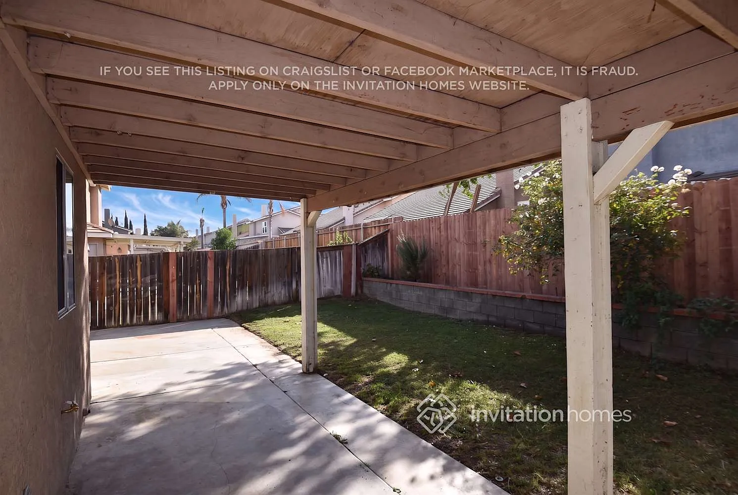 16341 Windcrest Dr Fontana, CA 92337 — Photo 3