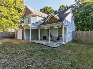 882 Belvoir Cir, Newport News, VA 23608