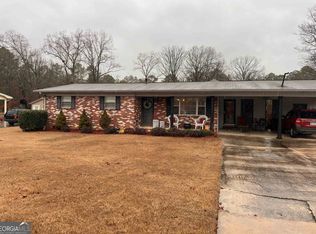 16 Lake Park Dr NW, Rome, GA 30165