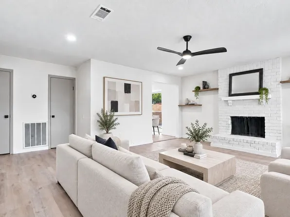 4502 Quailgate Dr, Spring, TX 77373