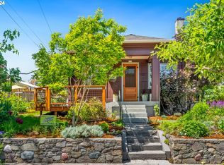 905 NE 79th Ave, Portland, OR 97213