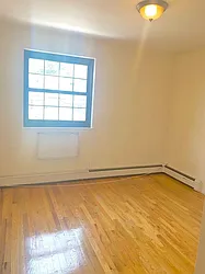 Rented by FRESH SPACES NYC