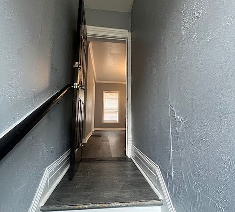 2nd image of 453 Westcott St #3