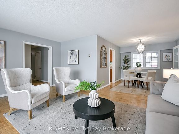 5th image of 111 Balm Beach Rd E