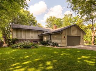 16810 28th Ave N, Plymouth, MN 55447