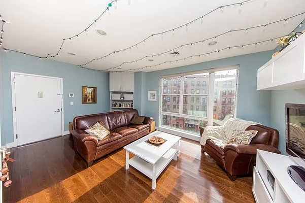 Rented by MNS | media 19