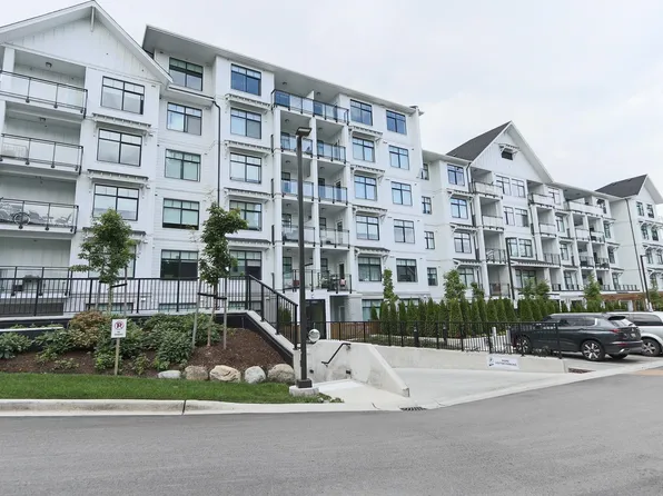3317 148th St #508, Surrey, BC V4P 1A7