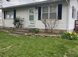 811 S Court St, Bowling Green, MO 63334