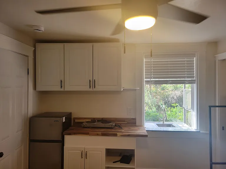 3716 Robinson Pl — Photo 8
