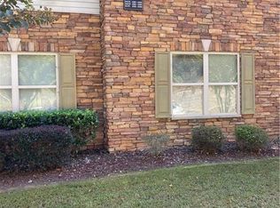 6102 Fairington Club Dr, Lithonia, GA 30038