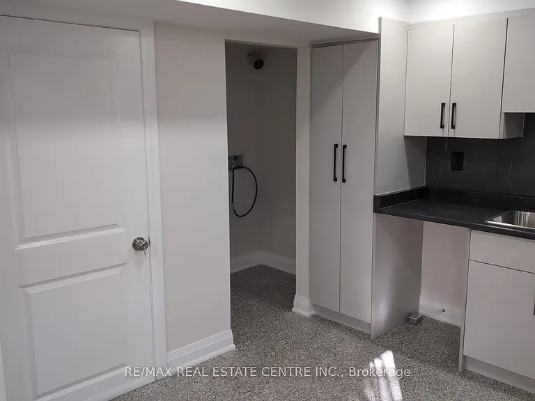 866 McNair Cir #BASEMENT — Photo 8