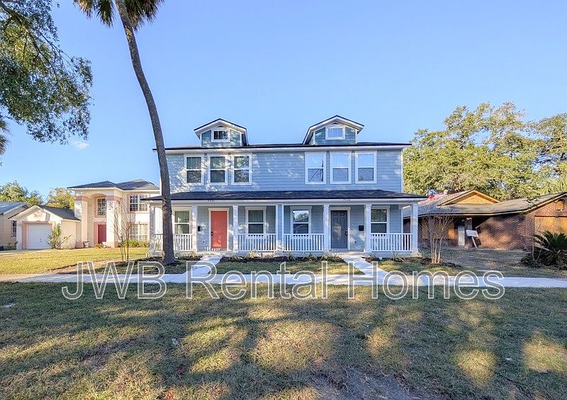 1st image of 1131 Pippin St