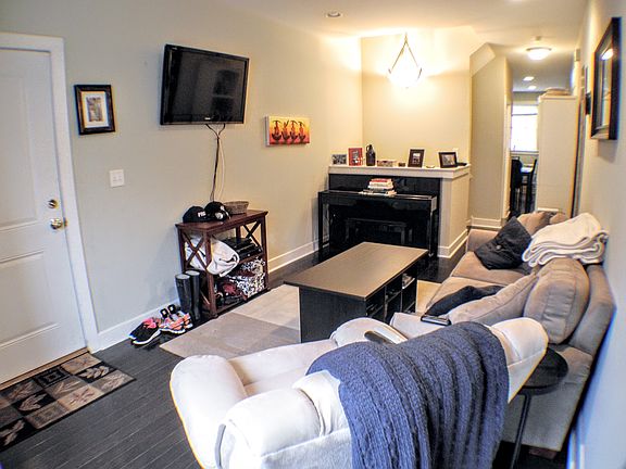 2nd image of 2631 Catharine St