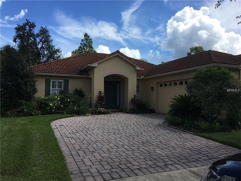 1st image of 555 Sienna Dr