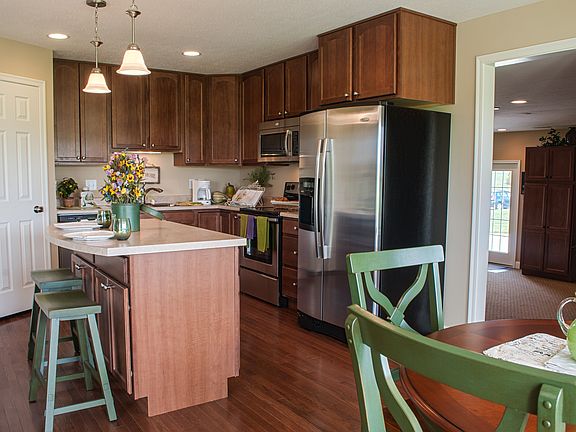 2nd image of 1488 Adena Pointe Dr