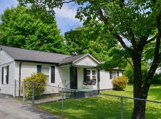 1120 Beaman Lake Rd, Knoxville, TN 37914