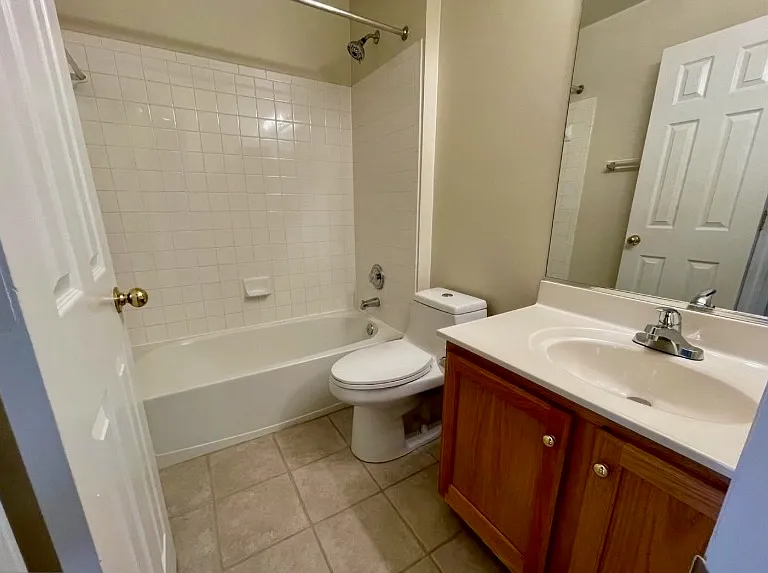 9058 Two Bays Rd — Photo 24