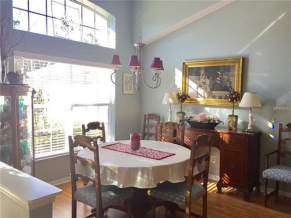 5th image of 1428 Bent Oaks Blvd