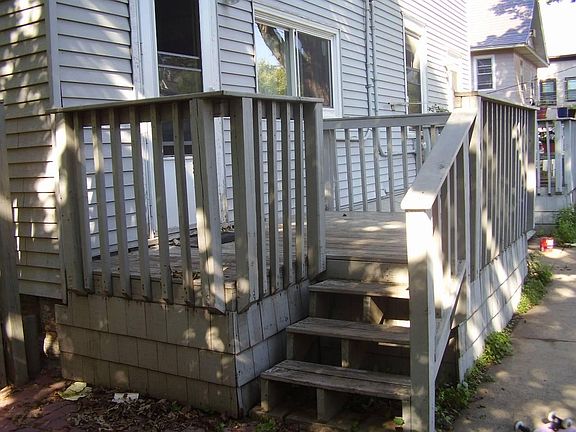 4th image of 1638 Minnehaha Ave W