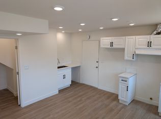 13160 Victory Blvd #222, Van Nuys, CA 91401