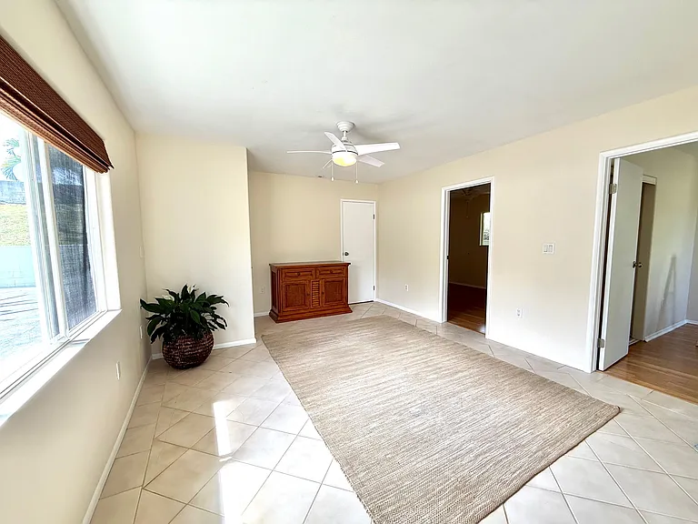 368 Keolu Dr — Photo 2