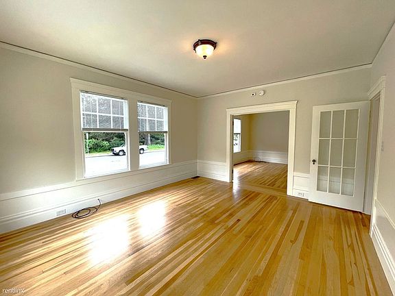 3rd image of 799 16th Ave #799
