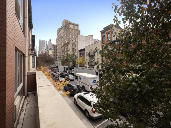 363 West 30th Street image 4 of 15