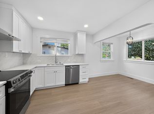 13337 30th Ave NE, Seattle, WA 98125