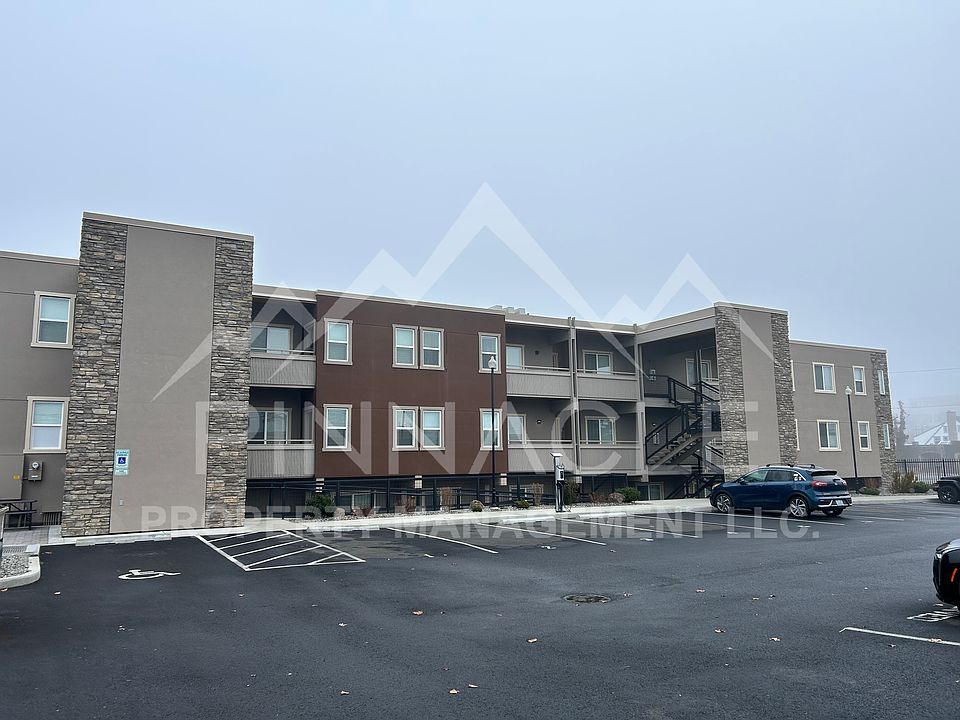 1st image of 1001 W Yakima Ave #5