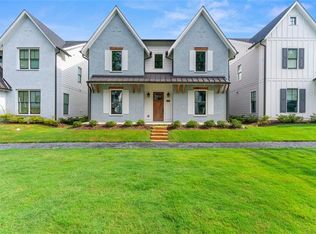 1822 Commons Cir, Chamblee, GA 30341