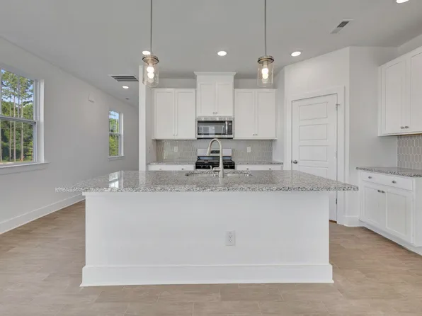 12 Serpens Dr #225, Angier, NC 27501
