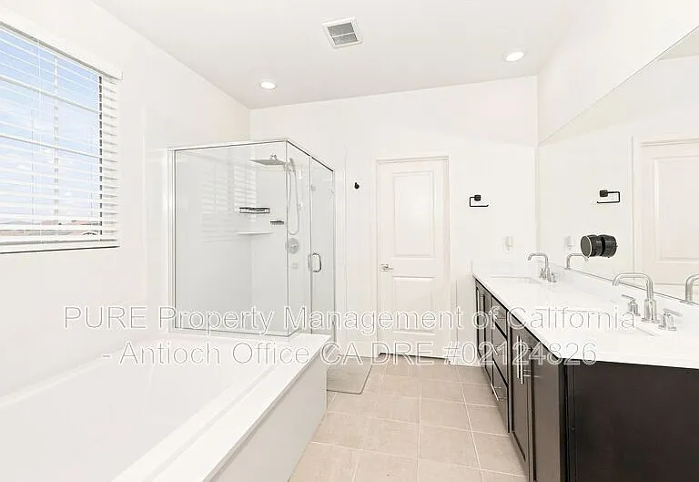 233 Cold Creek Dr — Photo 5
