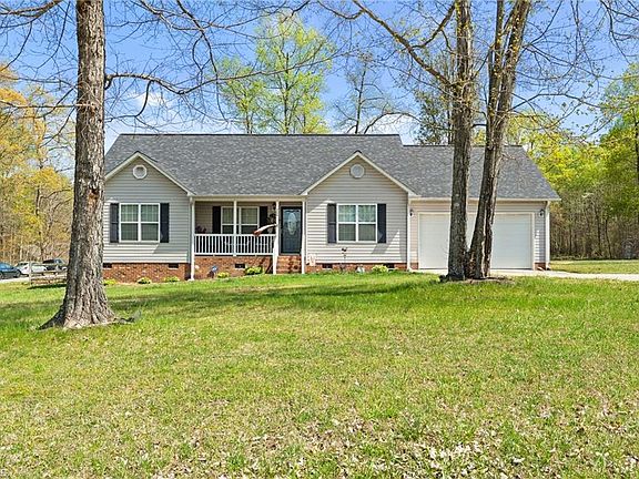 2nd image of 768 Nat Conrad Rd
