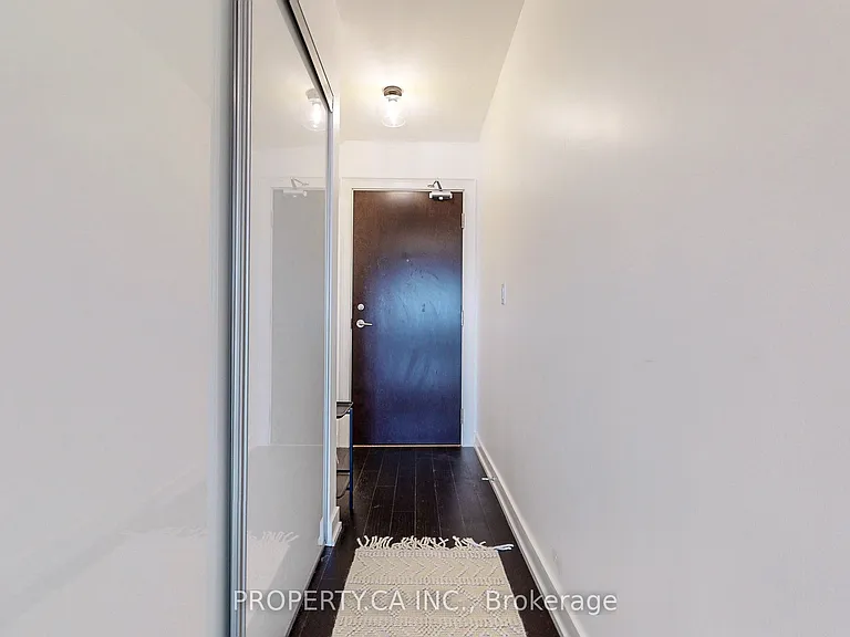 205 Manning Ave #403 — Photo 43