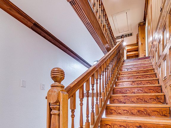 5th image of 1231 NW 33rd St #3