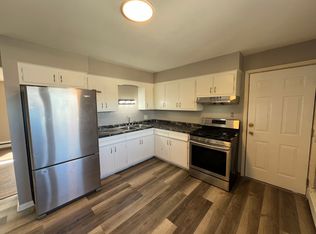 7156 W 116th St #3, Worth, IL 60482