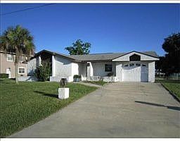 1st image of 2700 Cypress Ln