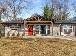 3430 Pinehill Dr, Decatur, GA 30032