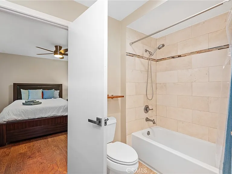 341 S Meadows Ave — Photo 40