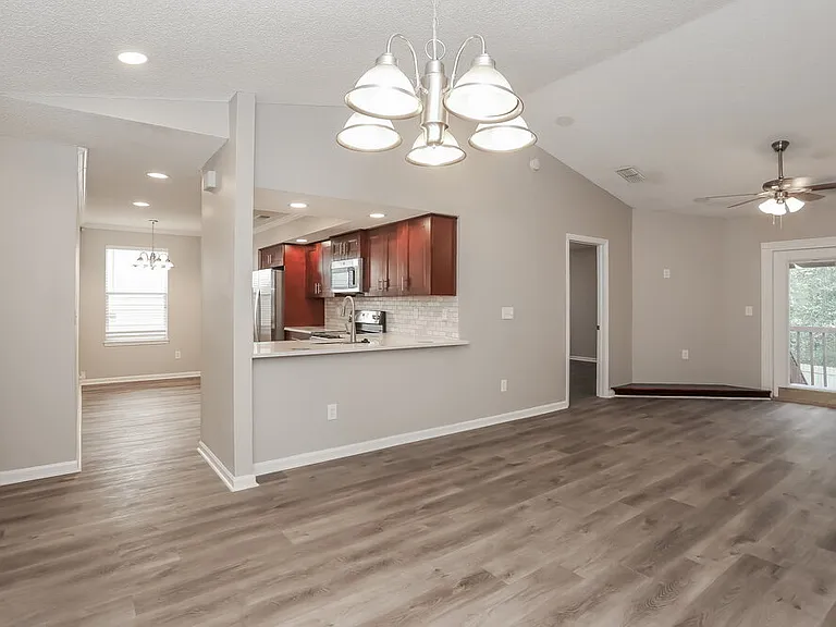 7862 Aquarius Cir S — Photo 7