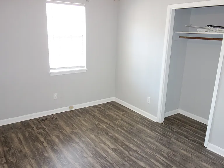 6475 Cedar Hurst Trl — Photo 11