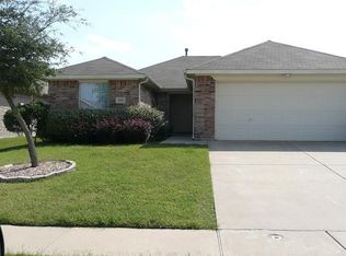 4702 Bluebird Ln, Mansfield, TX 76063