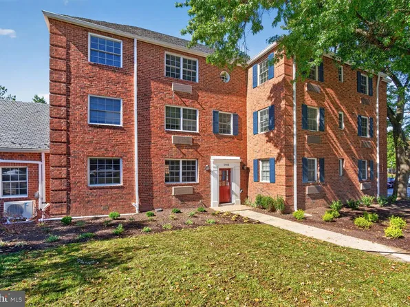 1602 W Abingdon Dr APT 102, Alexandria, VA 22314