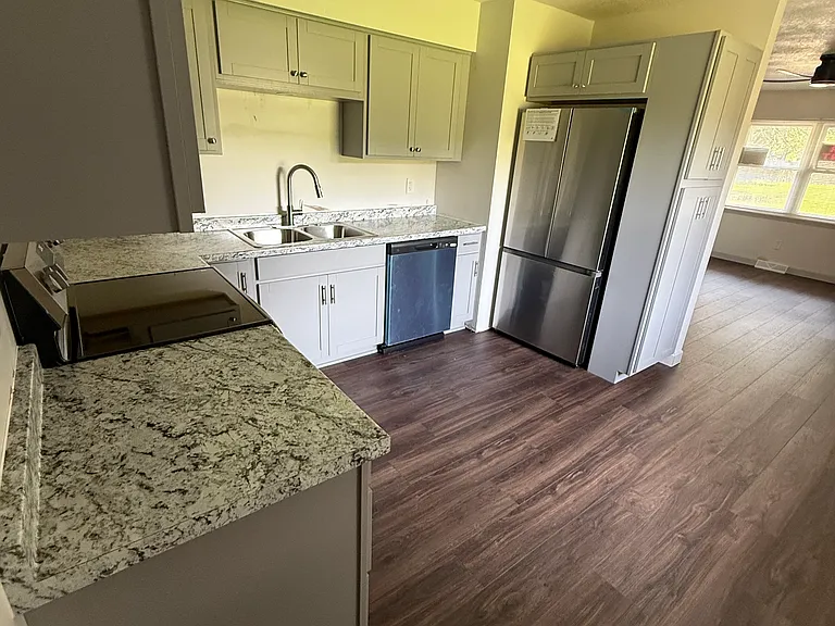 612 Mack St #612 — Photo 7